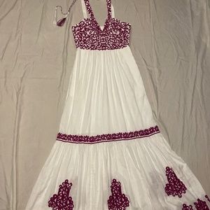 EUC Anthropologie  Summer dress white with violet/purple. Size 4